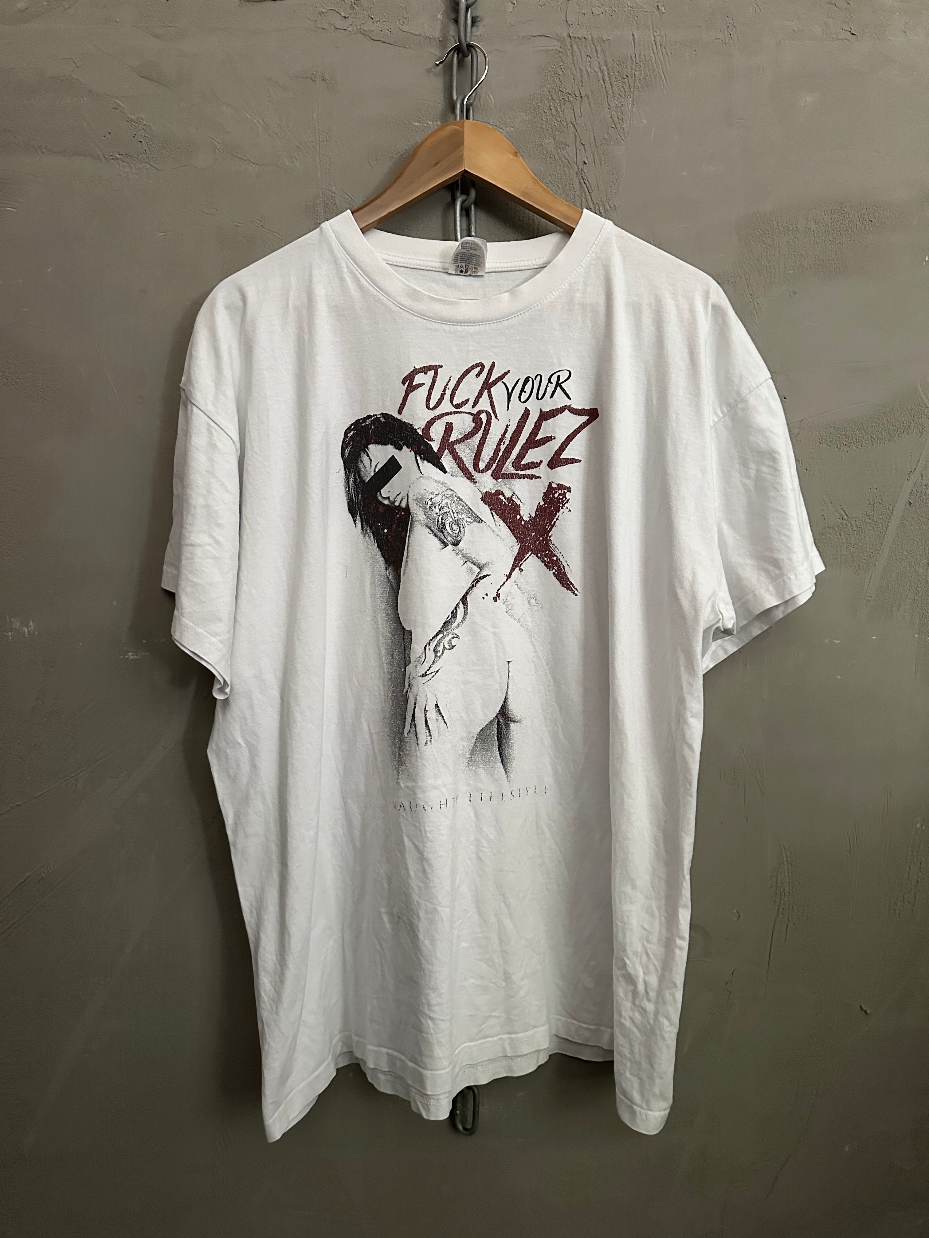 Vintage Lady Graphic T-Shirt (XL-XXL)