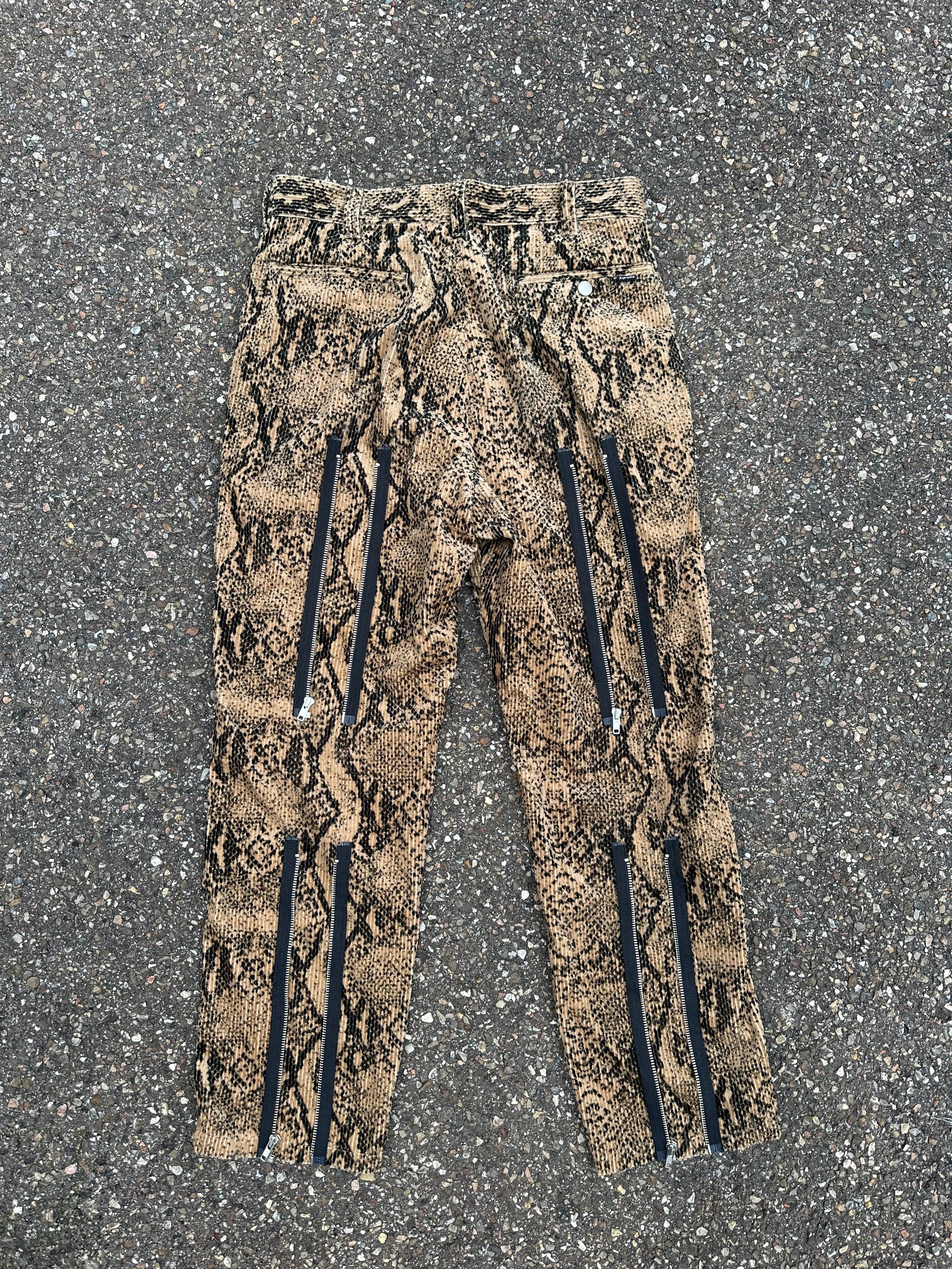 Supreme Pants (30)