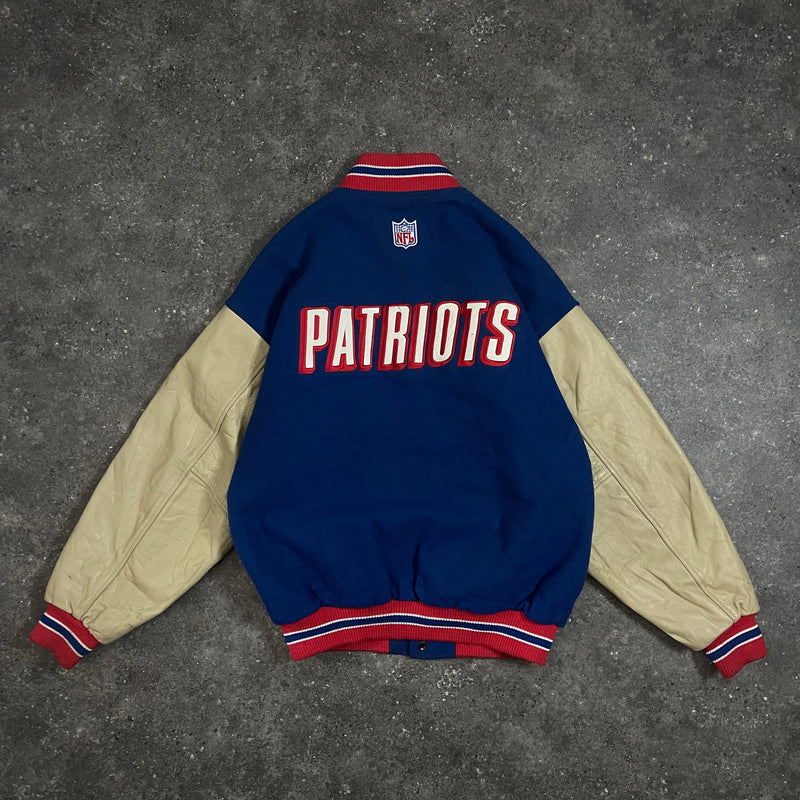 90s Vintage Nike Varsity Jacket New England Patriots (L)