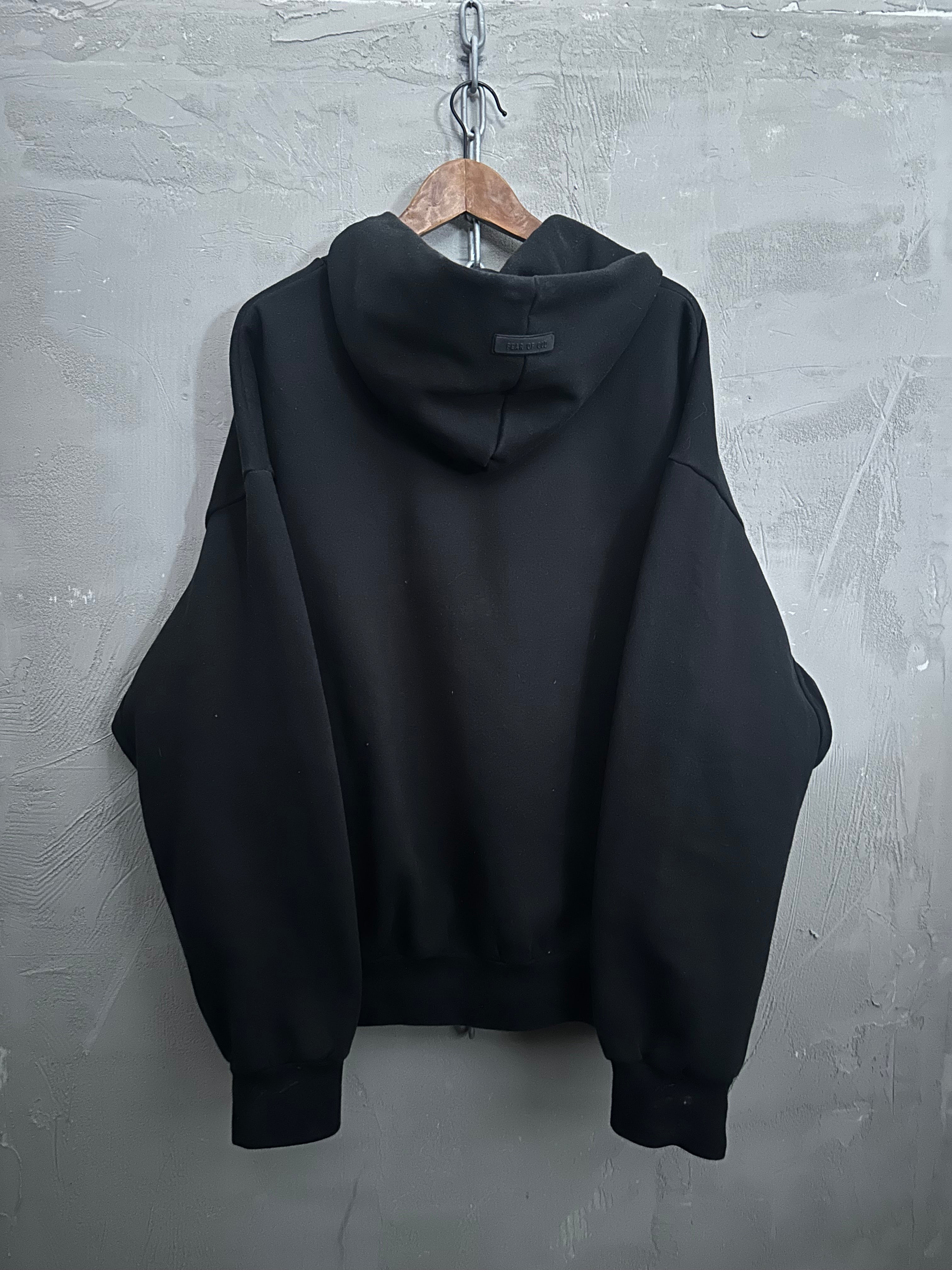 Fear of God Essentials Hoodie (L)