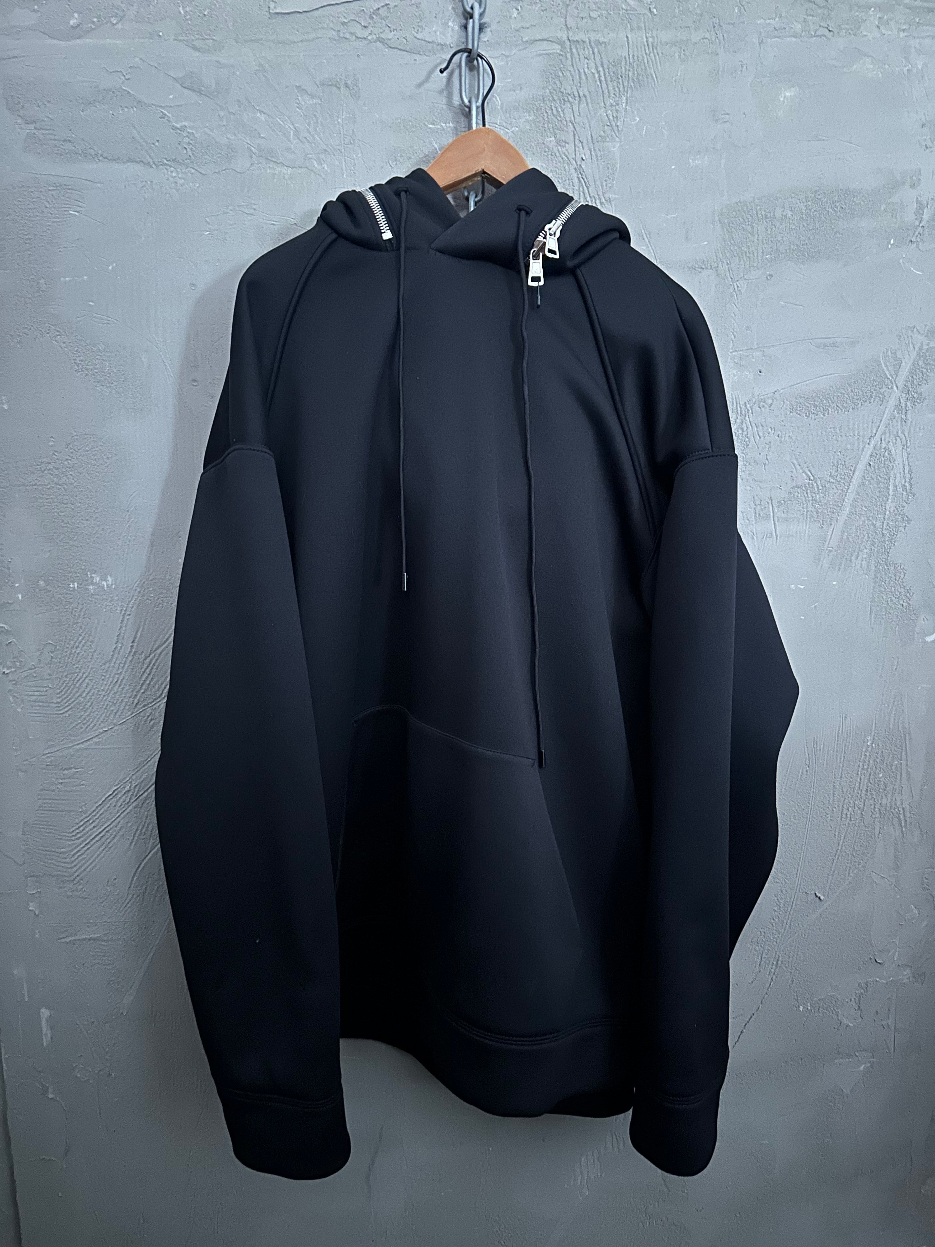 Juun.J Black Hoodie (XL-XXL)