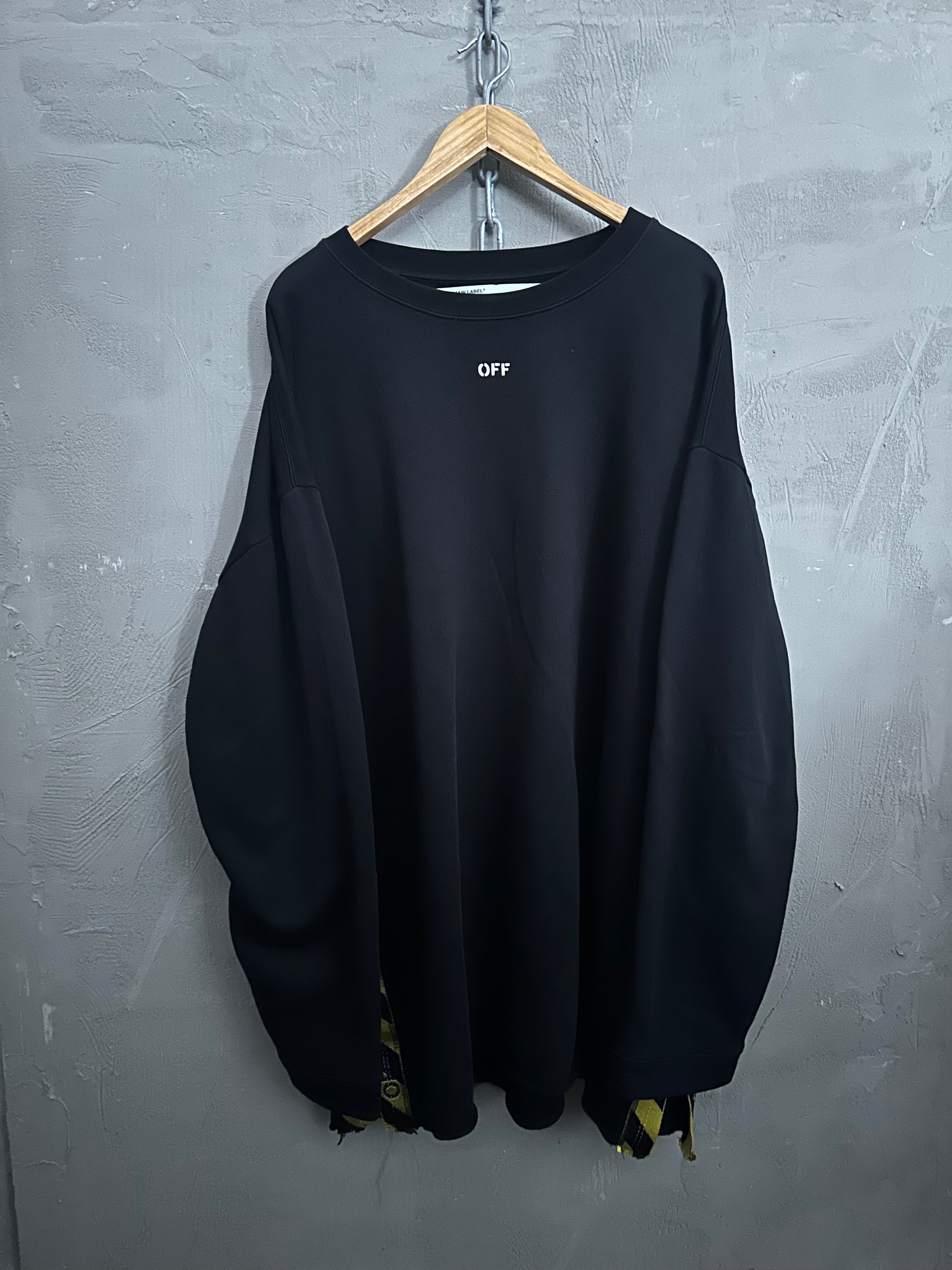 Off White Sweater (XL-XXL)