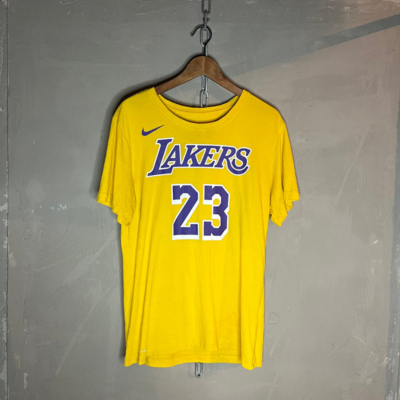 Lebron James Lakers Jersey Vintage T-Shirt (M)