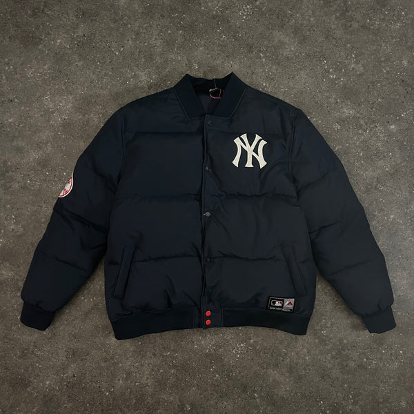 New York Yankees Puffer Jacket (M-L)