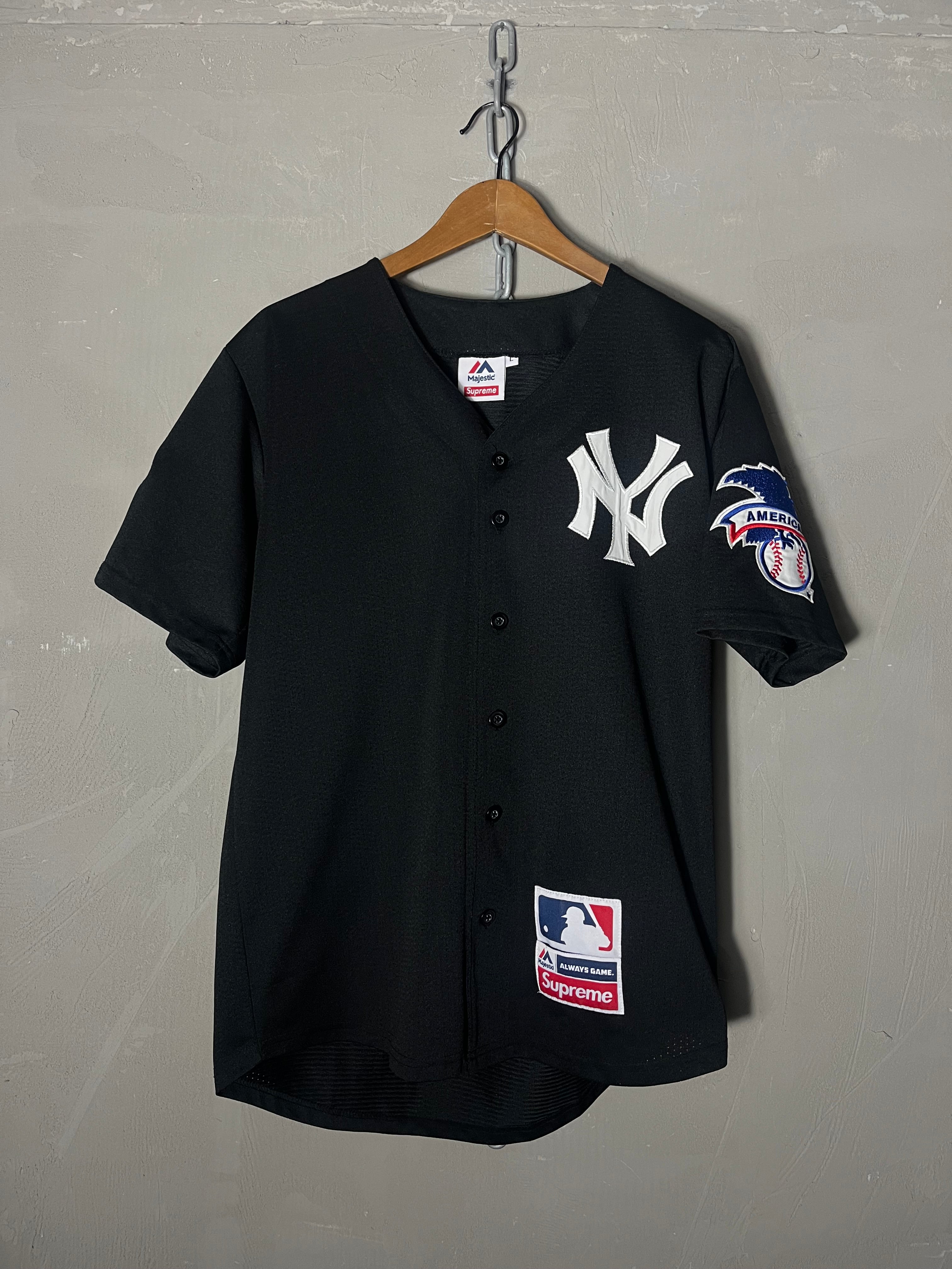 Supreme x New York Yankees Jersey (M-L)