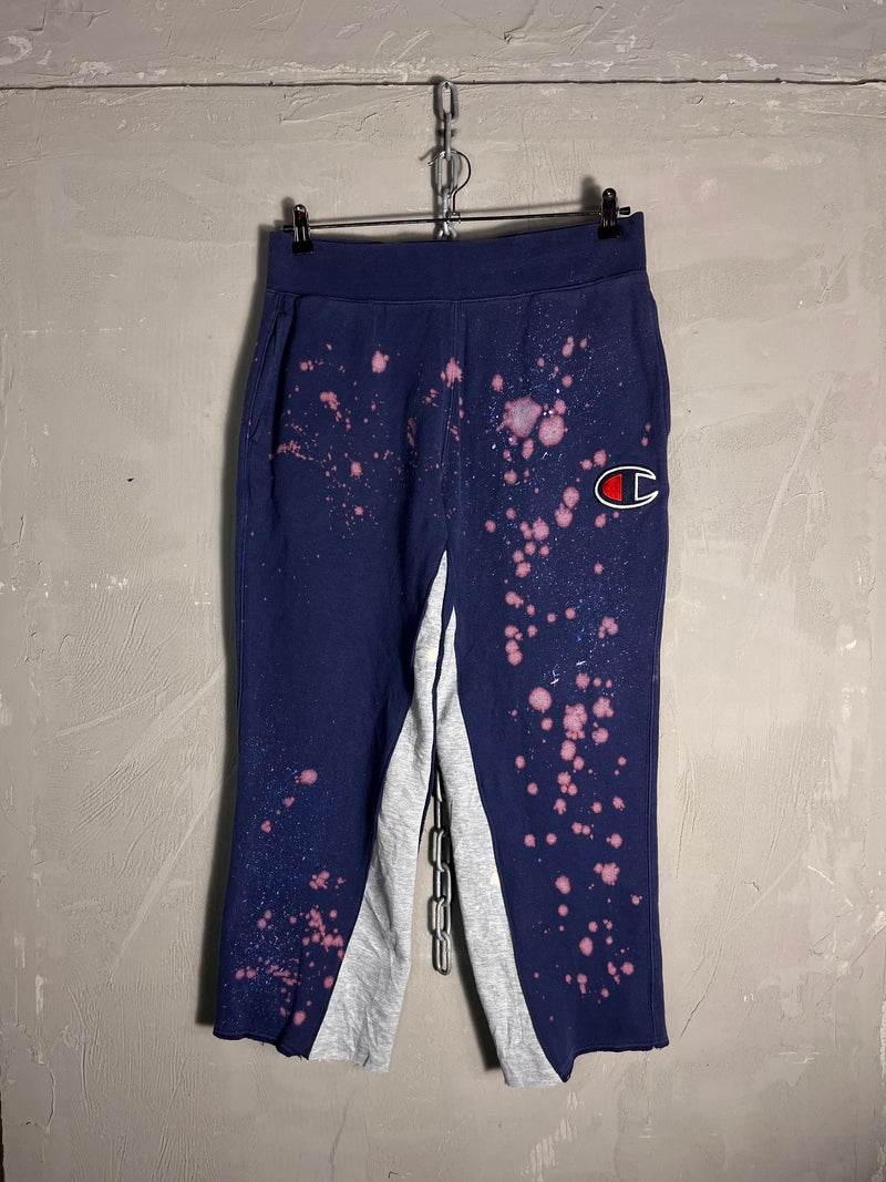 REVICED Champion Sweatpants (M)