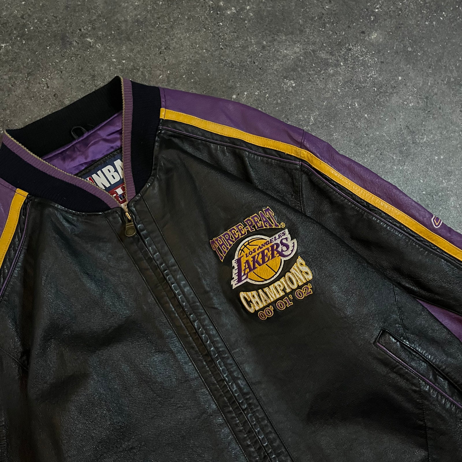 2002 Lakers NBA 3Peat Championship Jacket 3XL 4XL Vice Vintage Selection