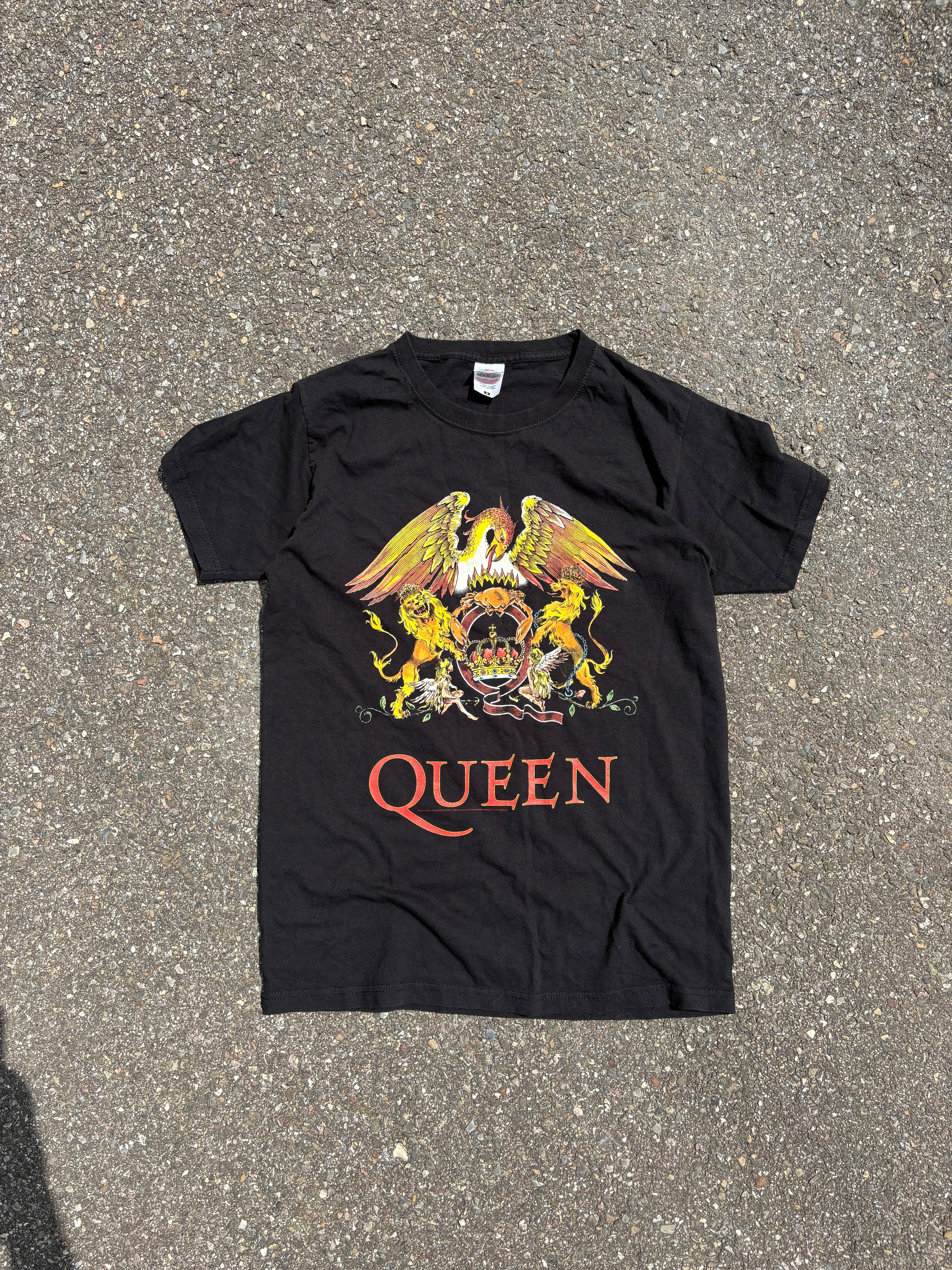 QUEEN Vintage Tshirt (S-M)