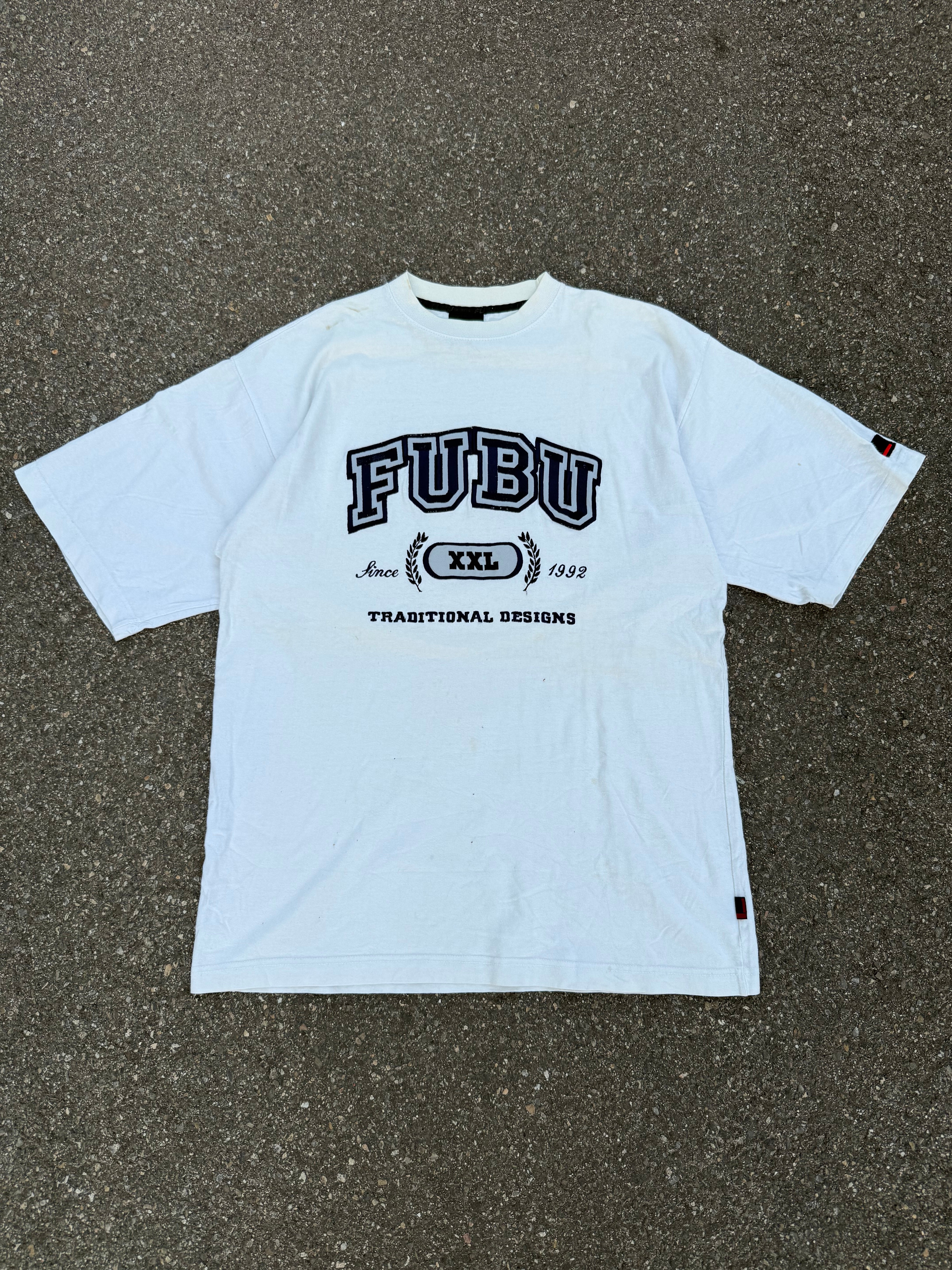 FUBU Vintage T-shirt (L)