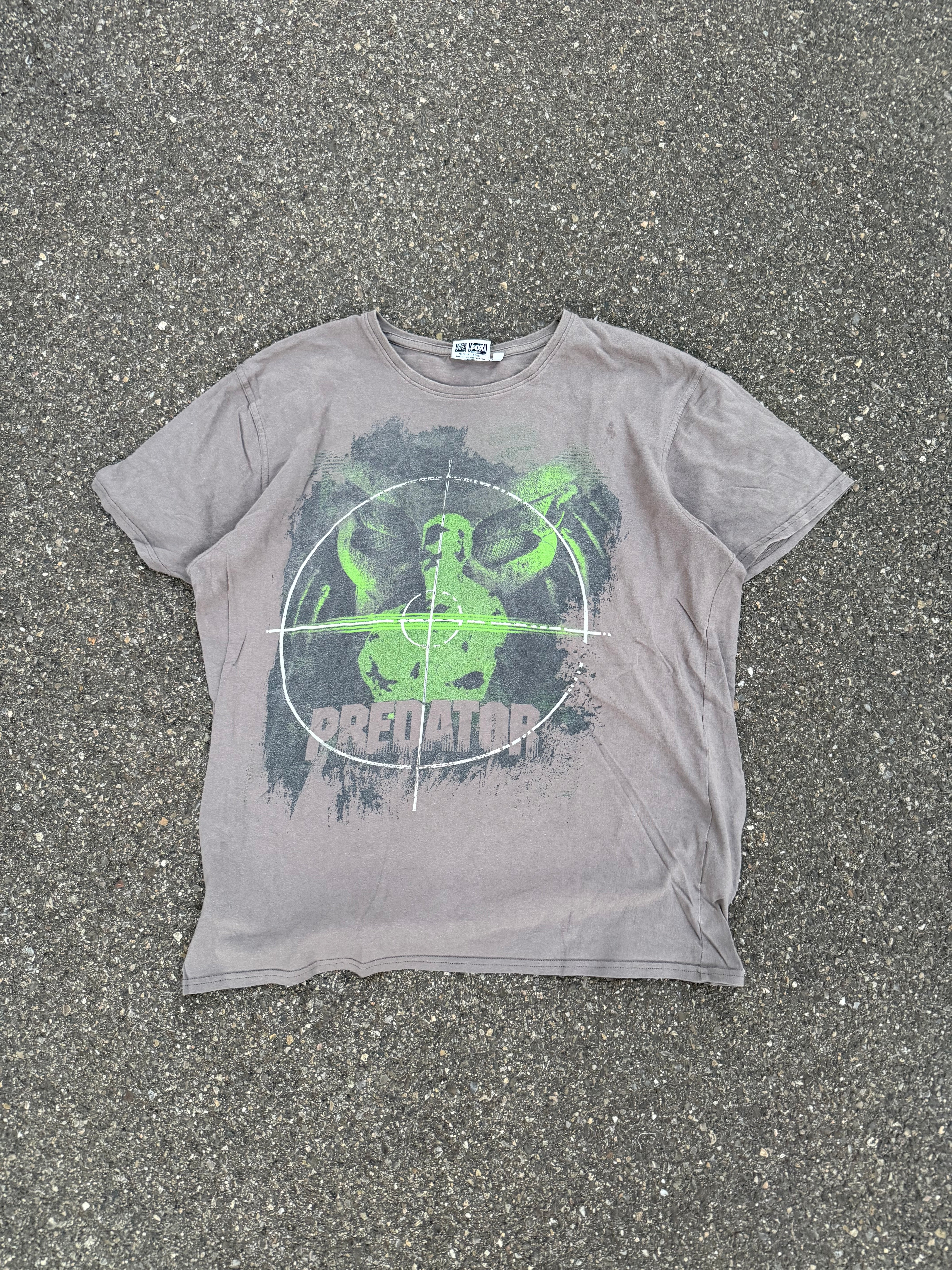 Predator Vintage T-shirt (XL)