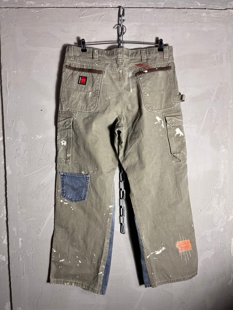 REVICED Wrangler Pants (38x32)