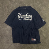 Nike New York Yankees Vintage T-Shirt (XXL)